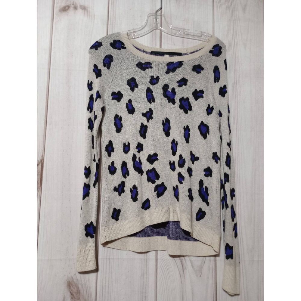 Kensie Sweater Ladies Medium Gray Purple Animal‎ Print
